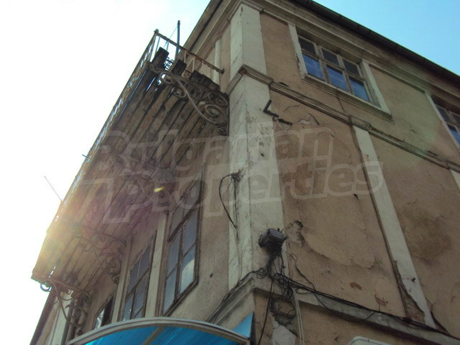 Gallery Picture 12