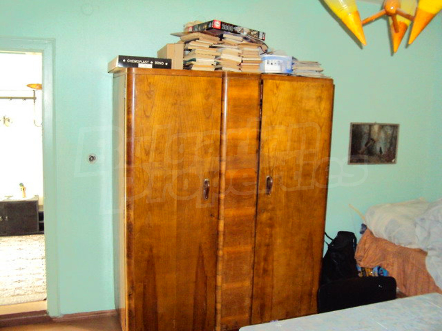 Gallery Picture 12
