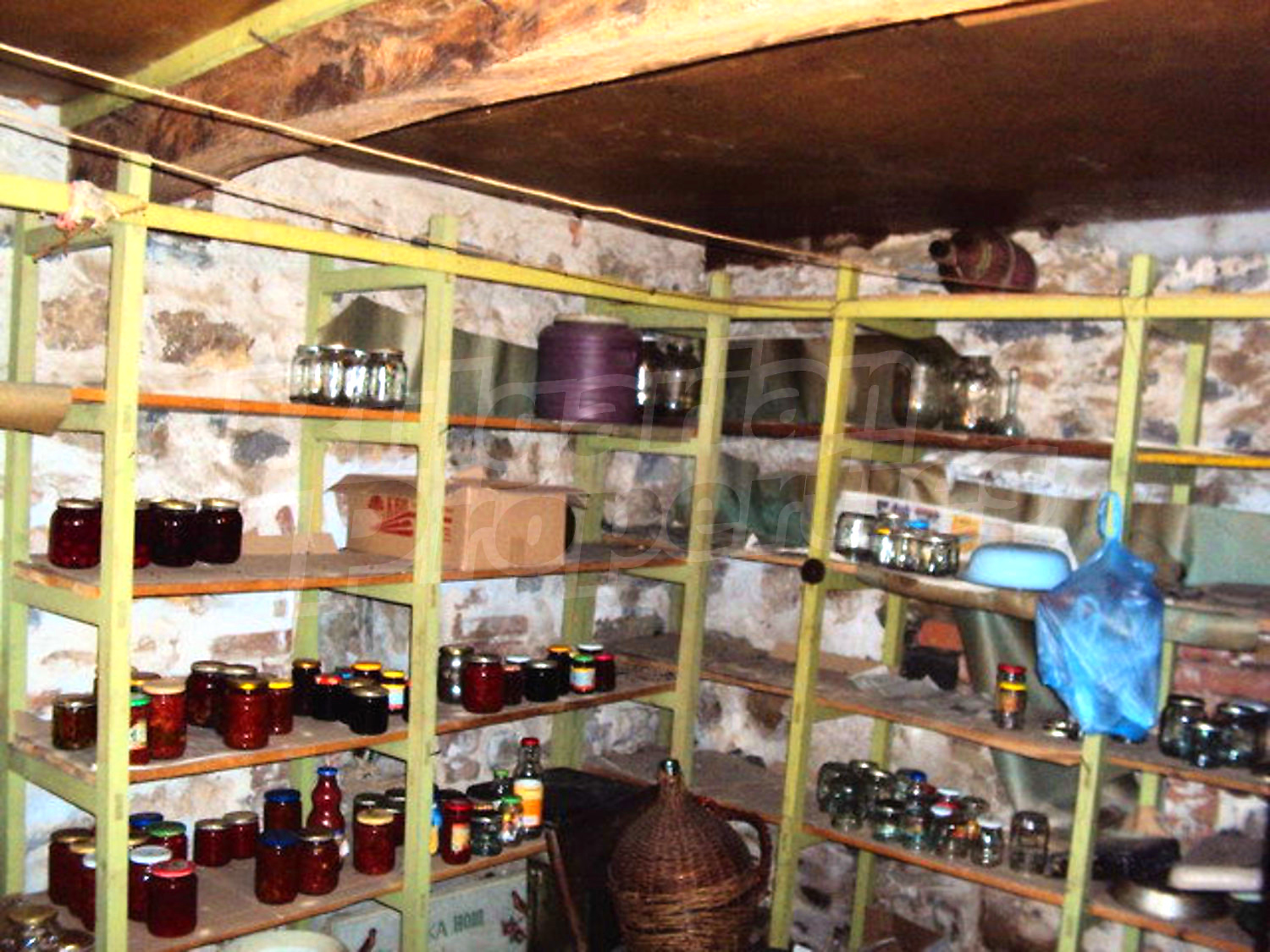 Gallery Picture 10