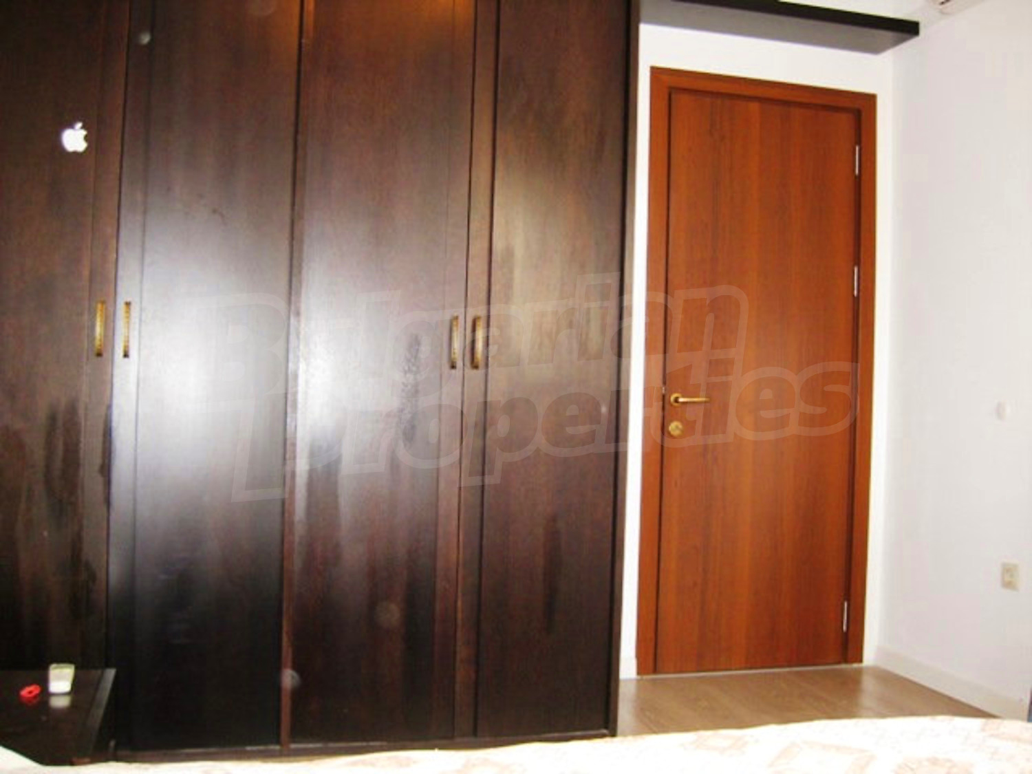 Gallery Picture 16
