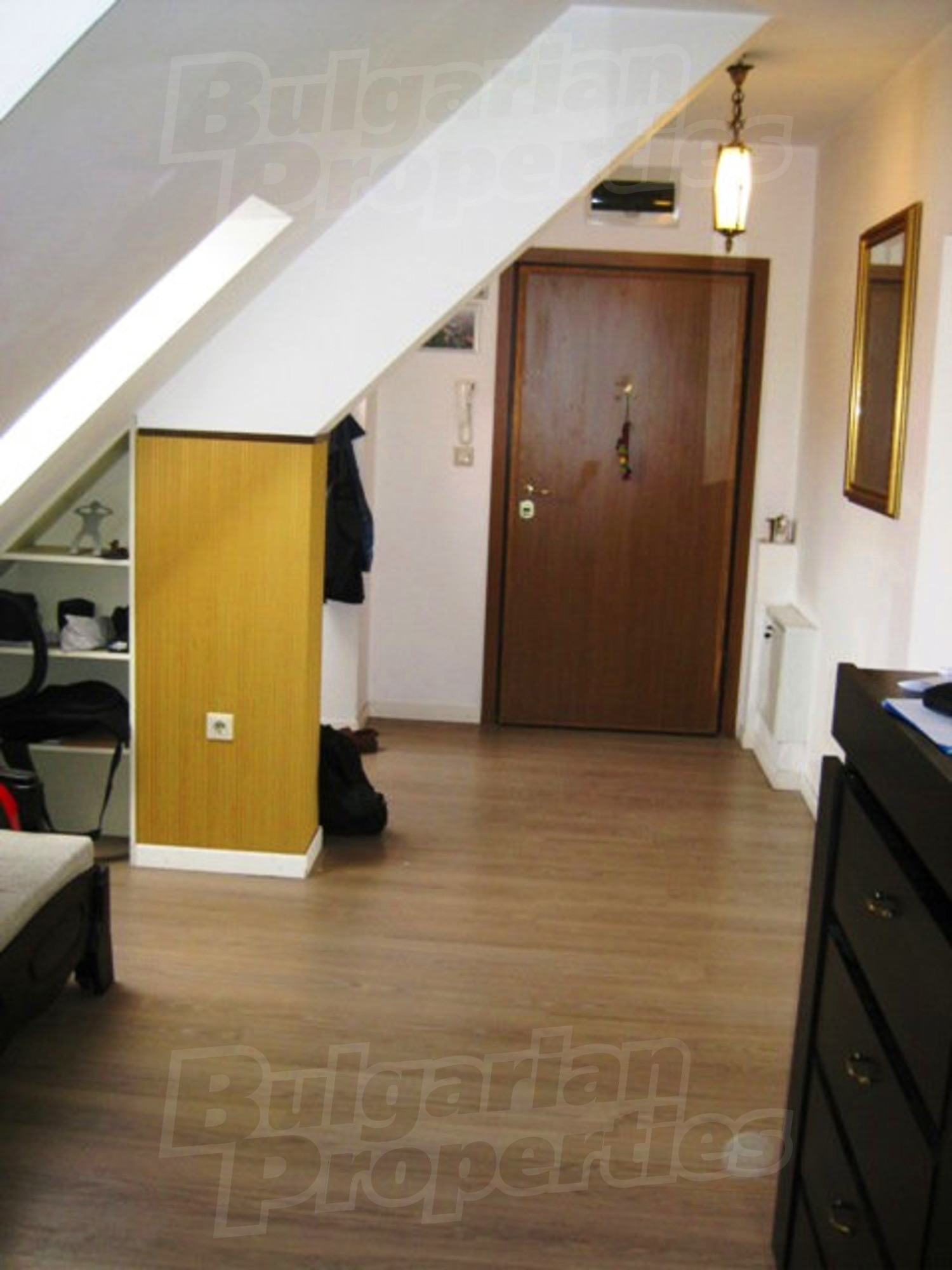 Gallery Picture 24