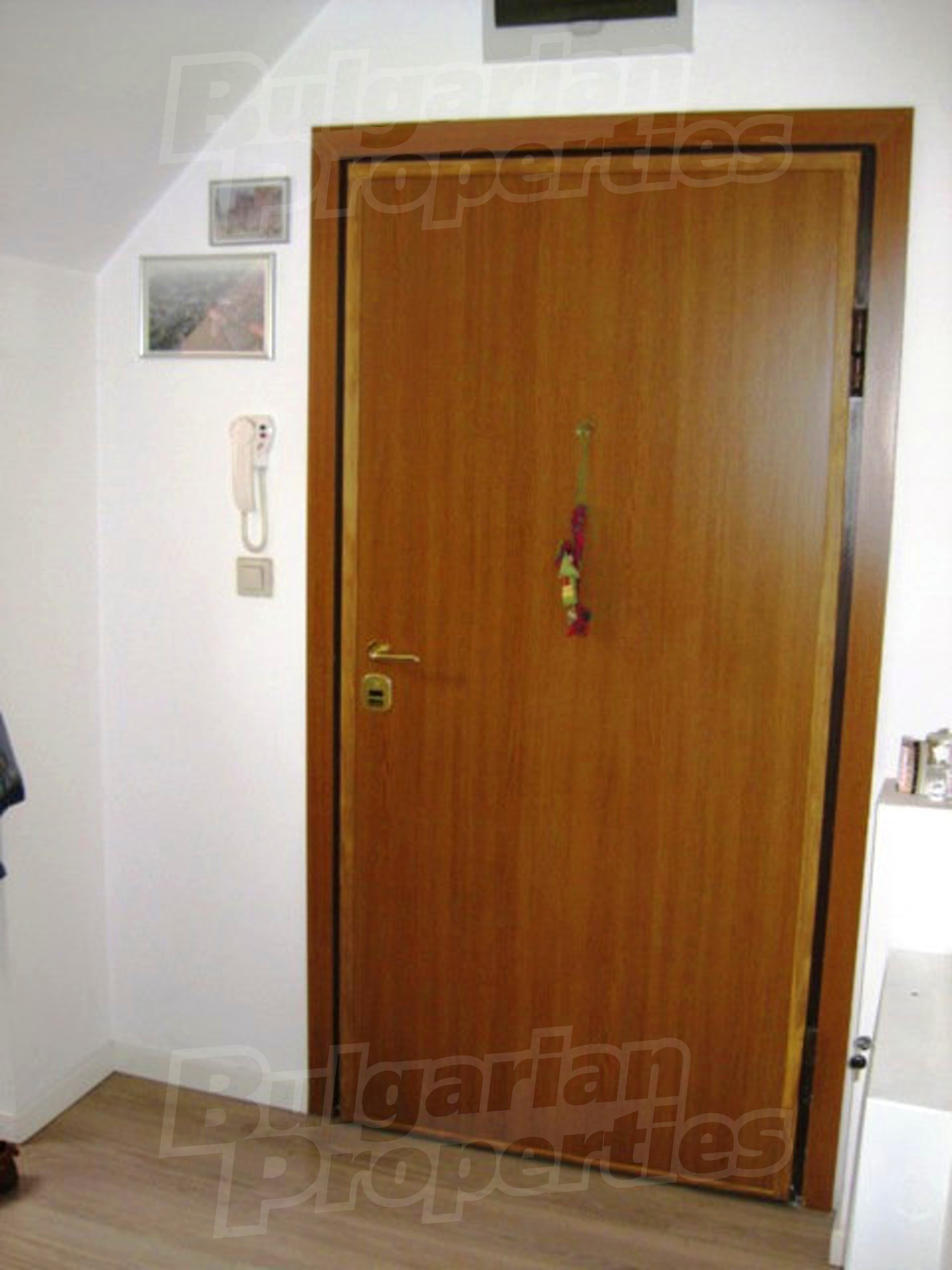 Gallery Picture 34