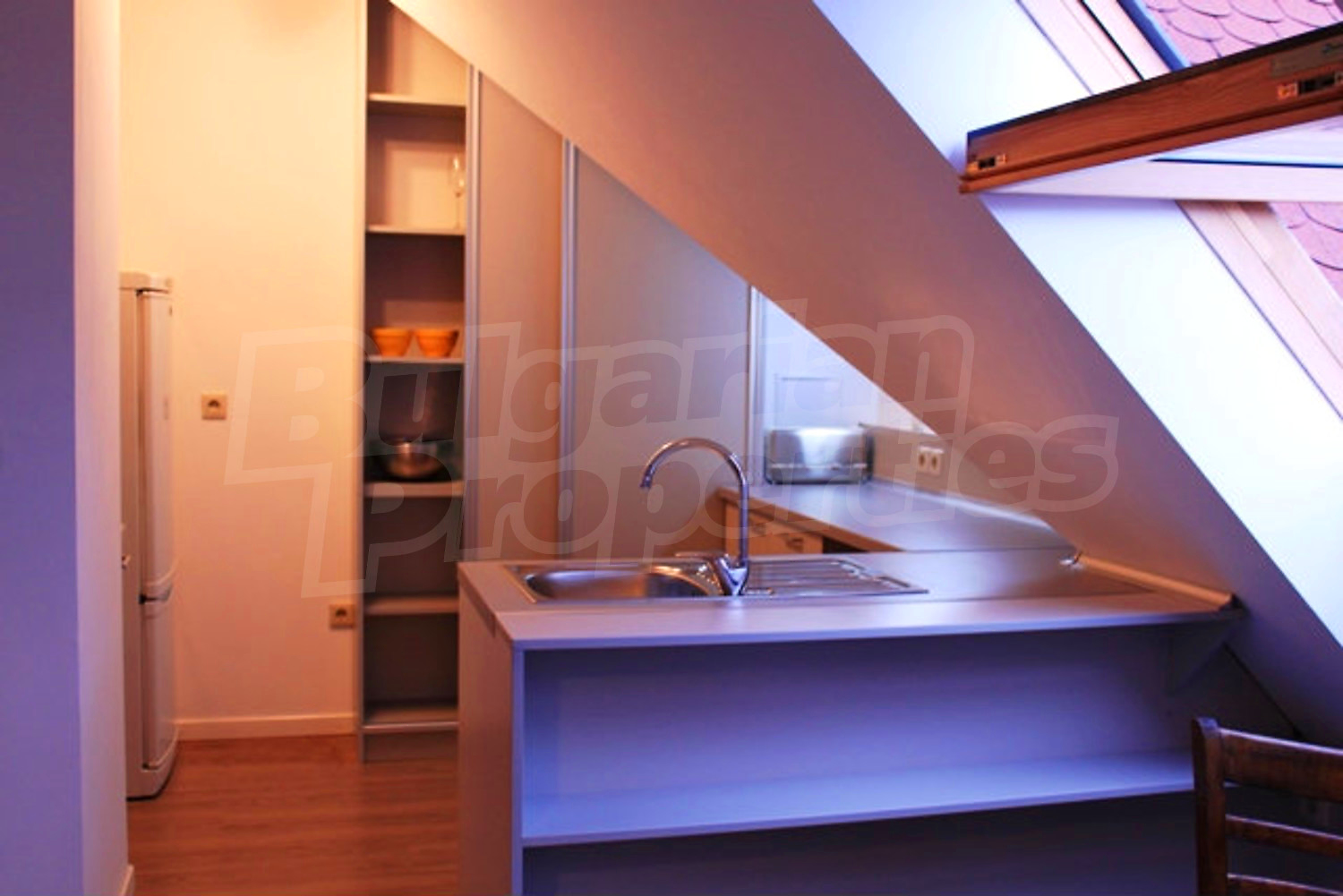 Gallery Picture 9
