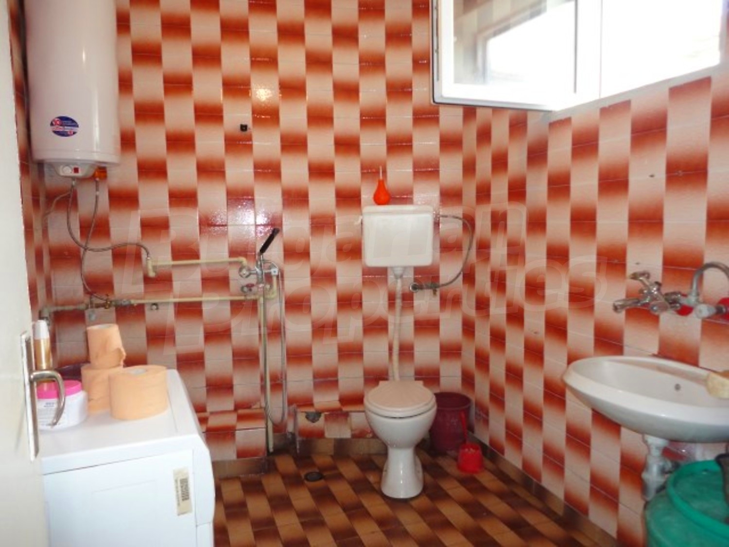 Gallery Picture 9