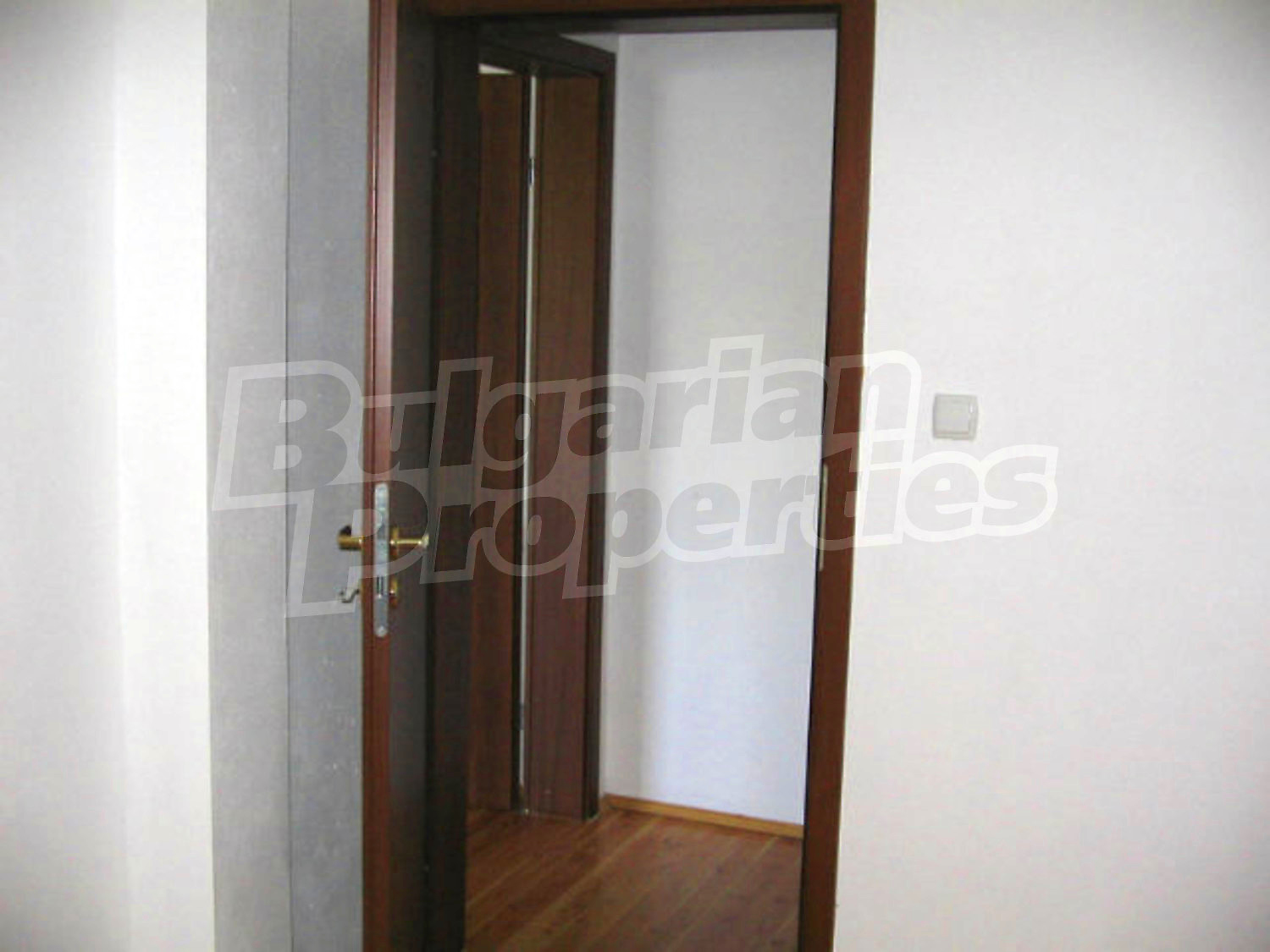 Gallery Picture 16