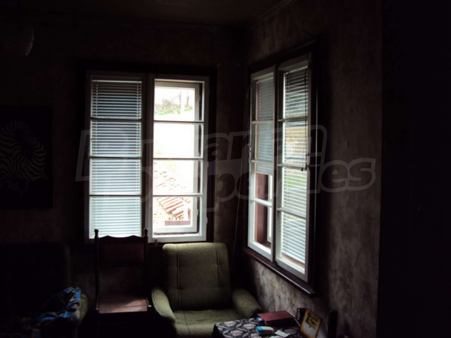Gallery Picture 35