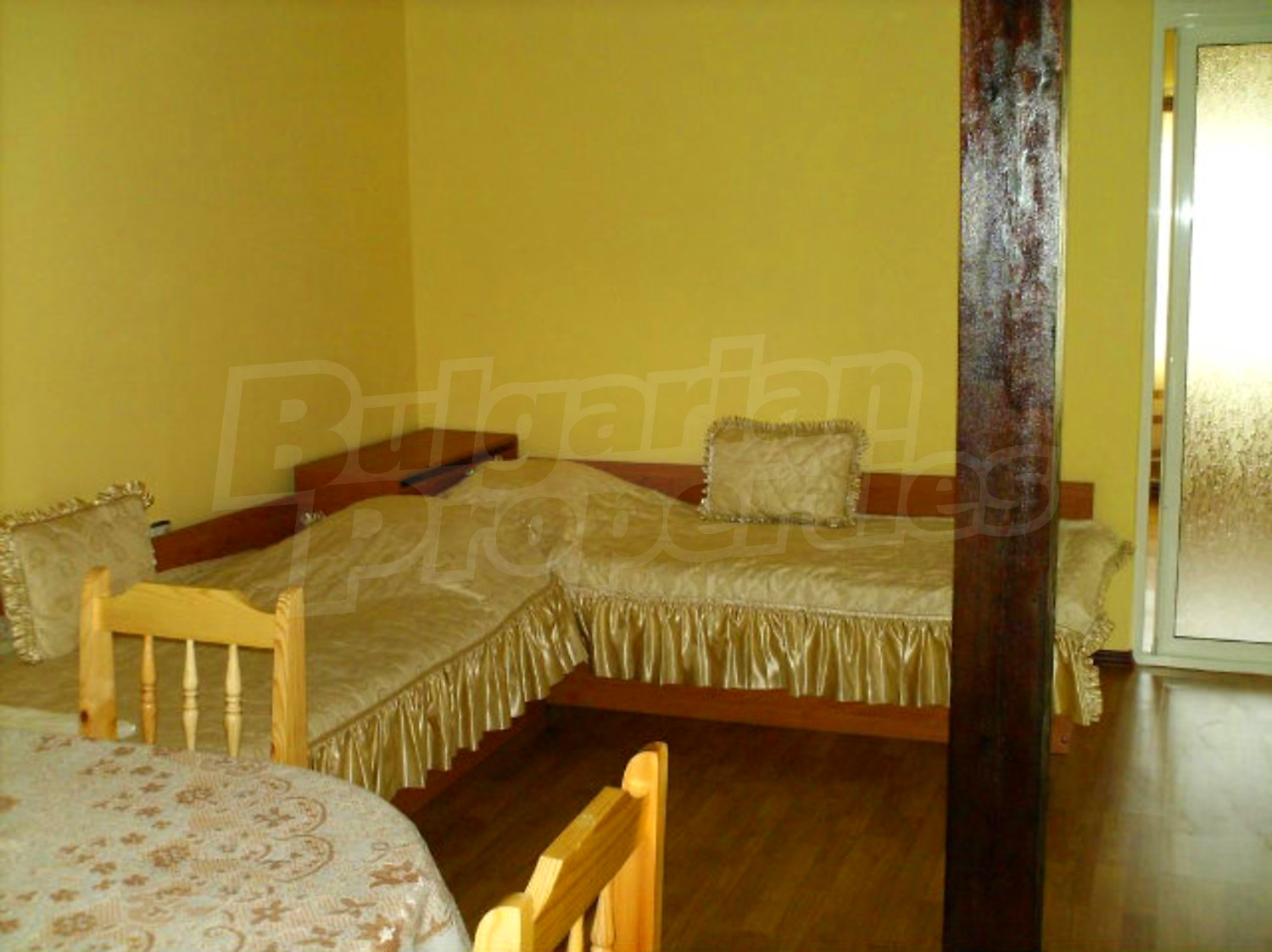 Gallery Picture 10