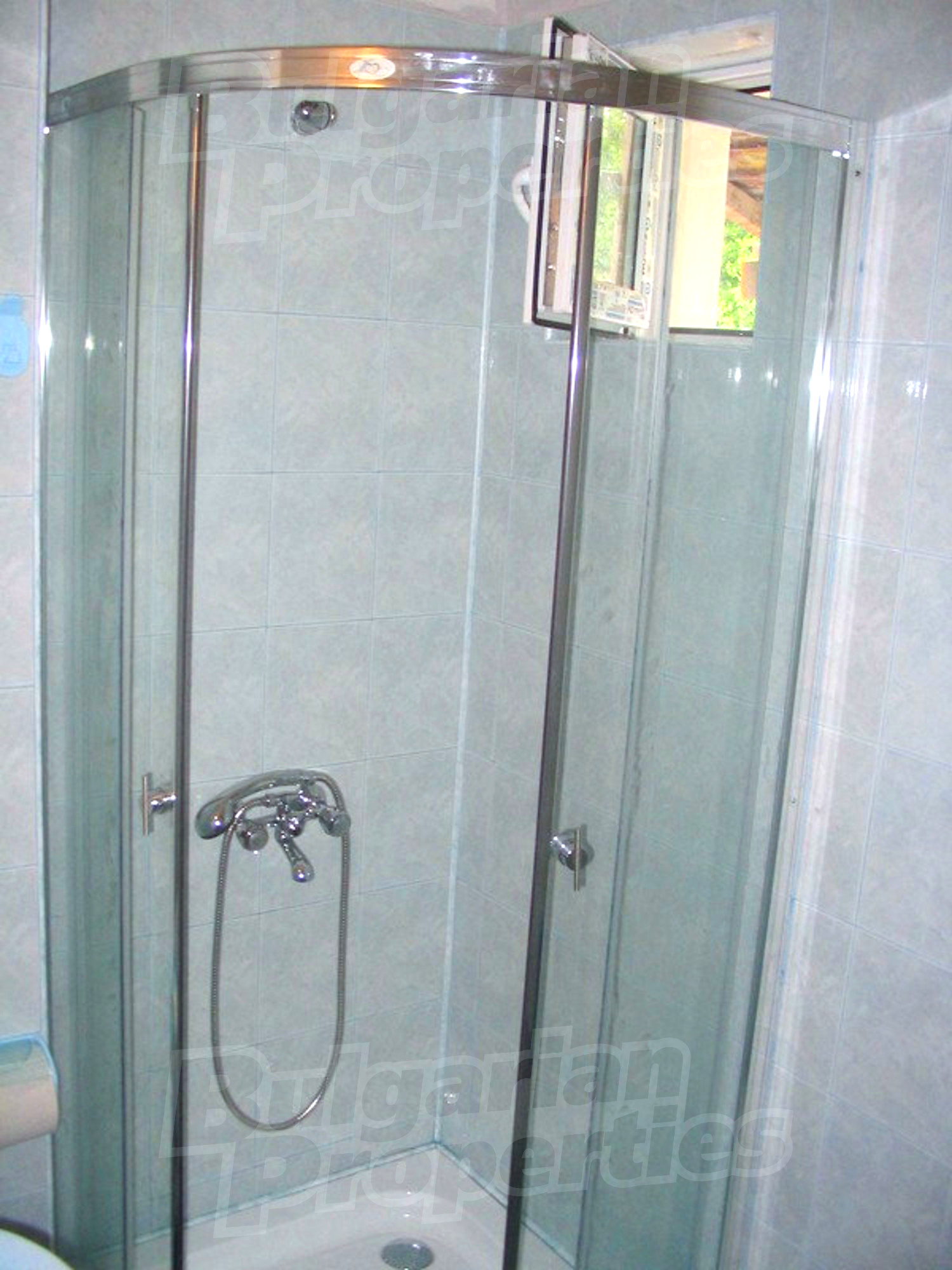 Gallery Picture 14