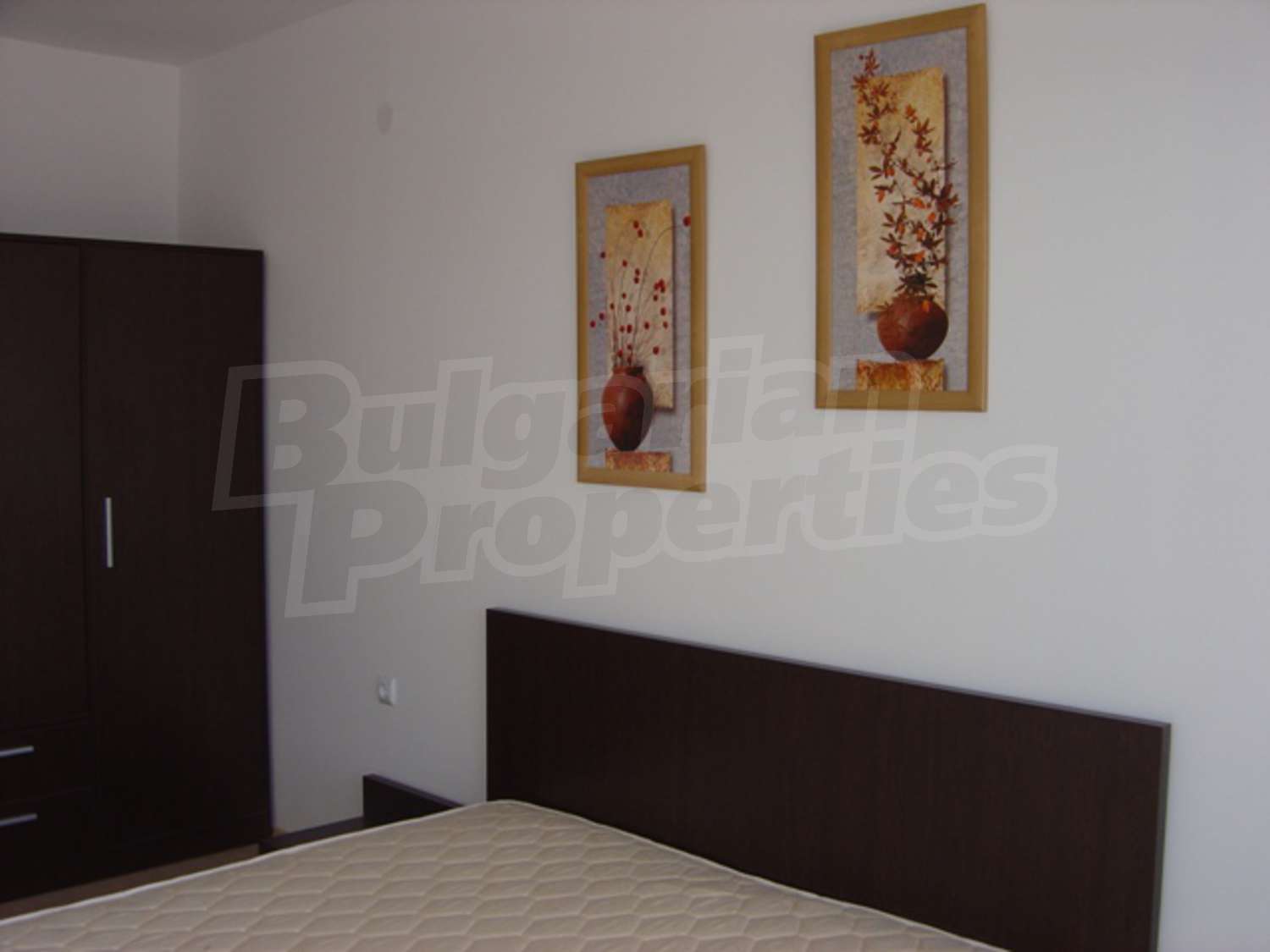 Gallery Picture 8