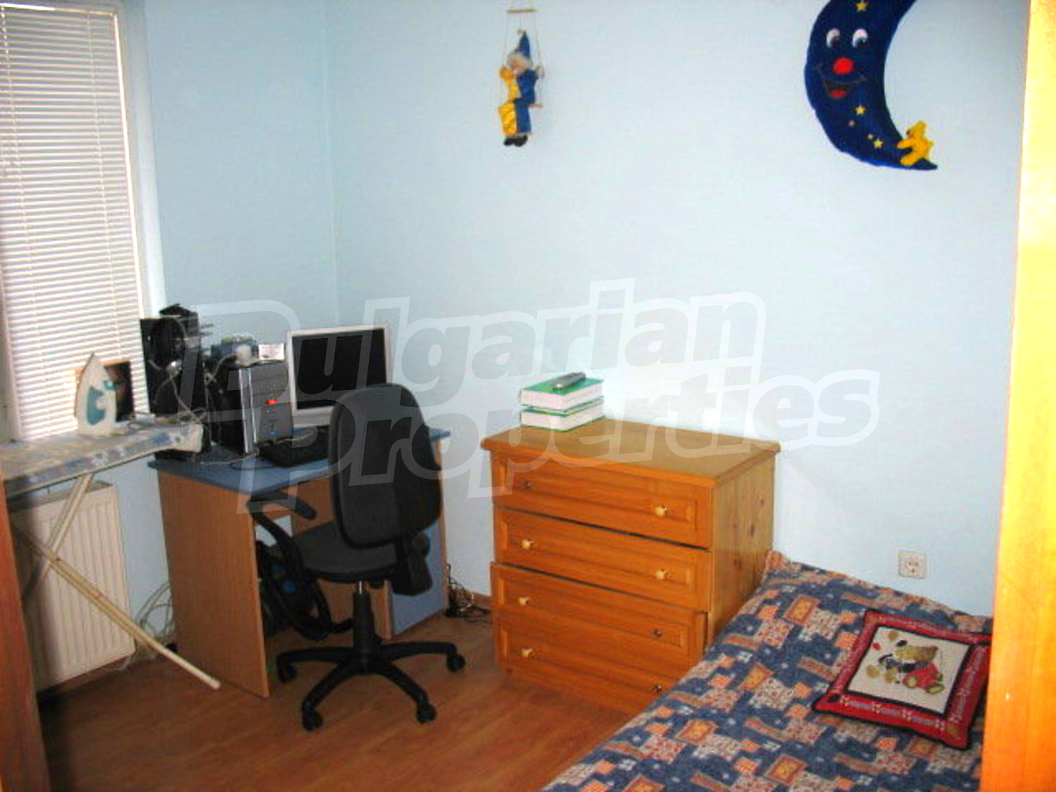 Gallery Picture 6
