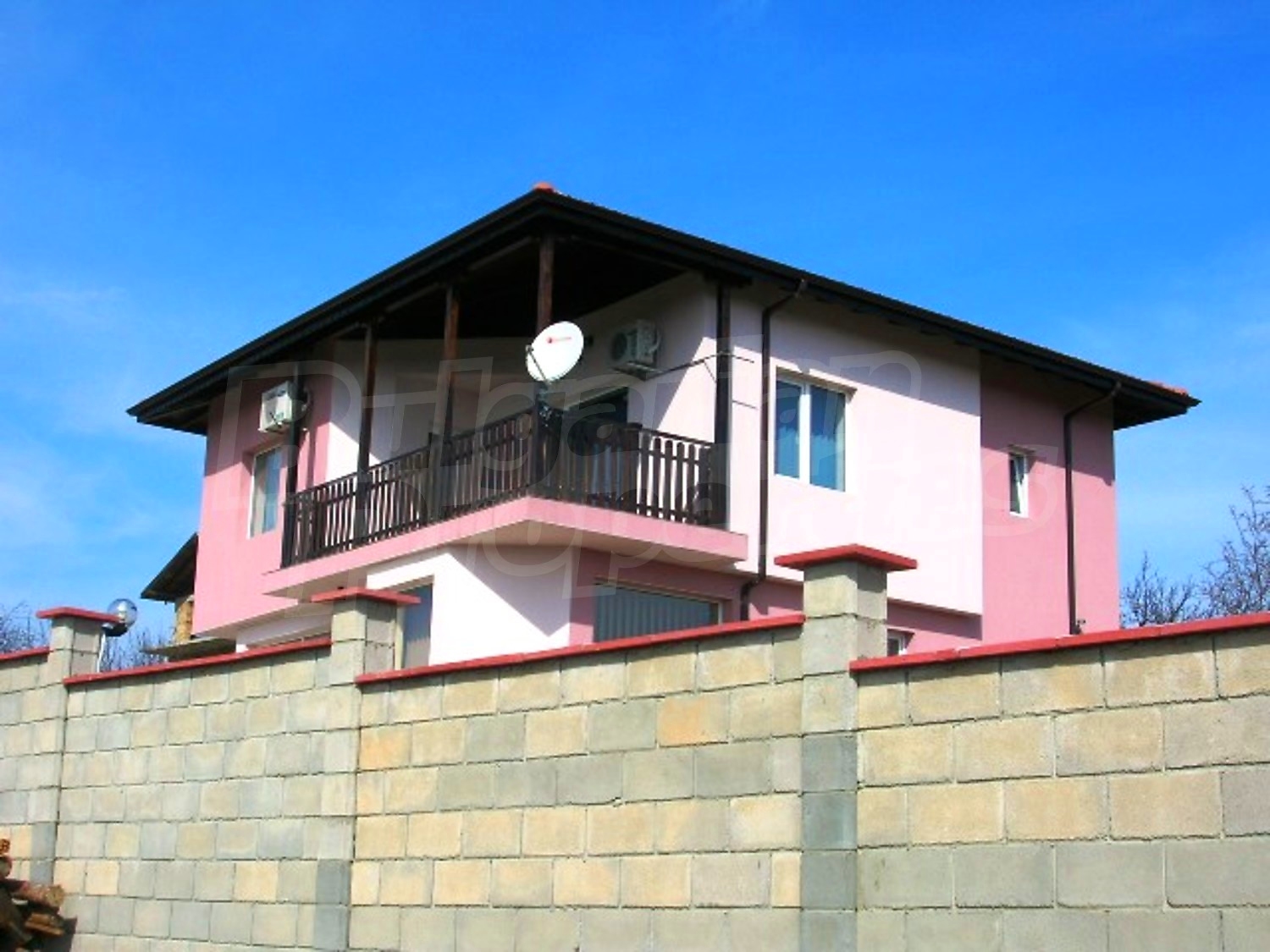 Gallery Picture 7