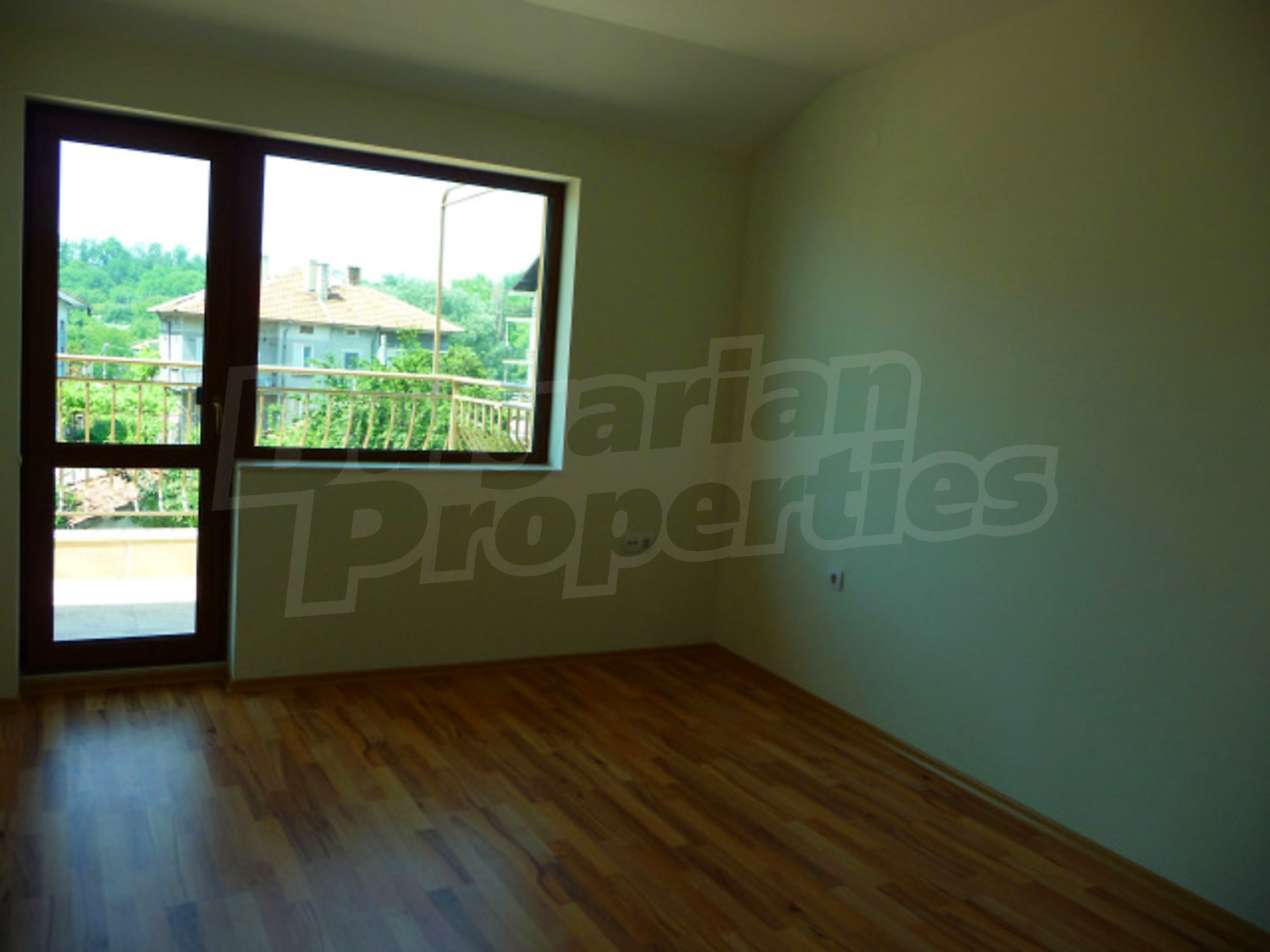Gallery Picture 11