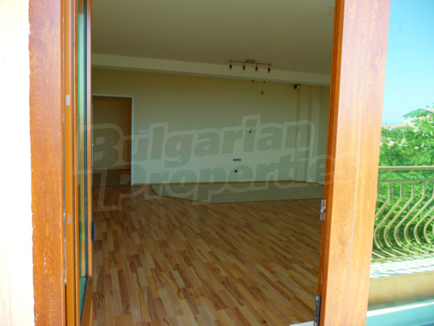 Gallery Picture 5