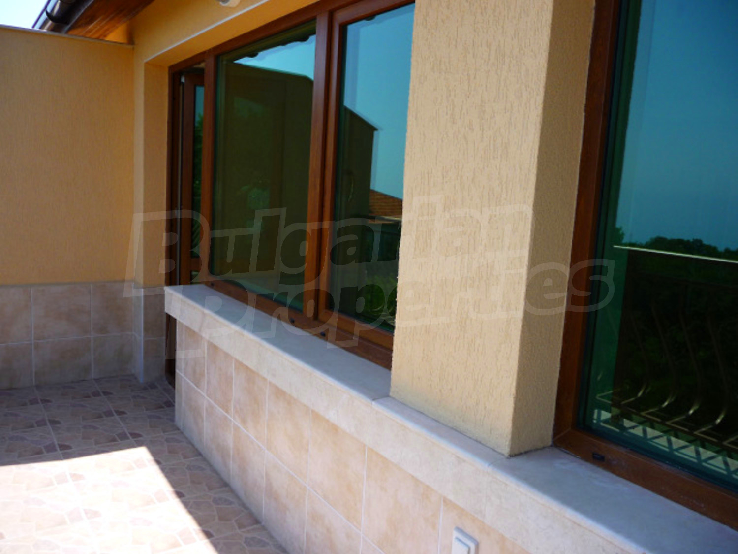 Gallery Picture 6
