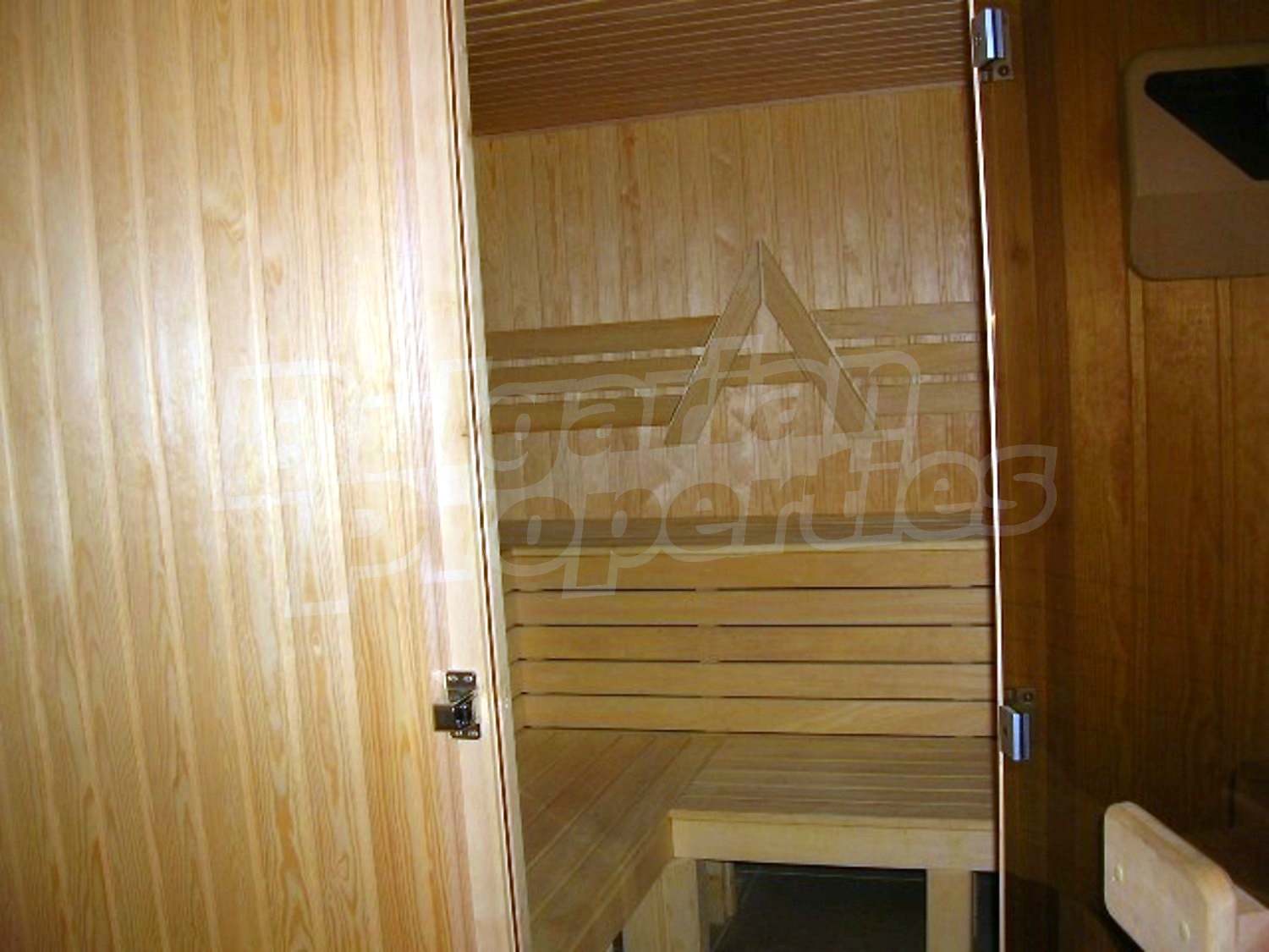 Gallery Picture 16