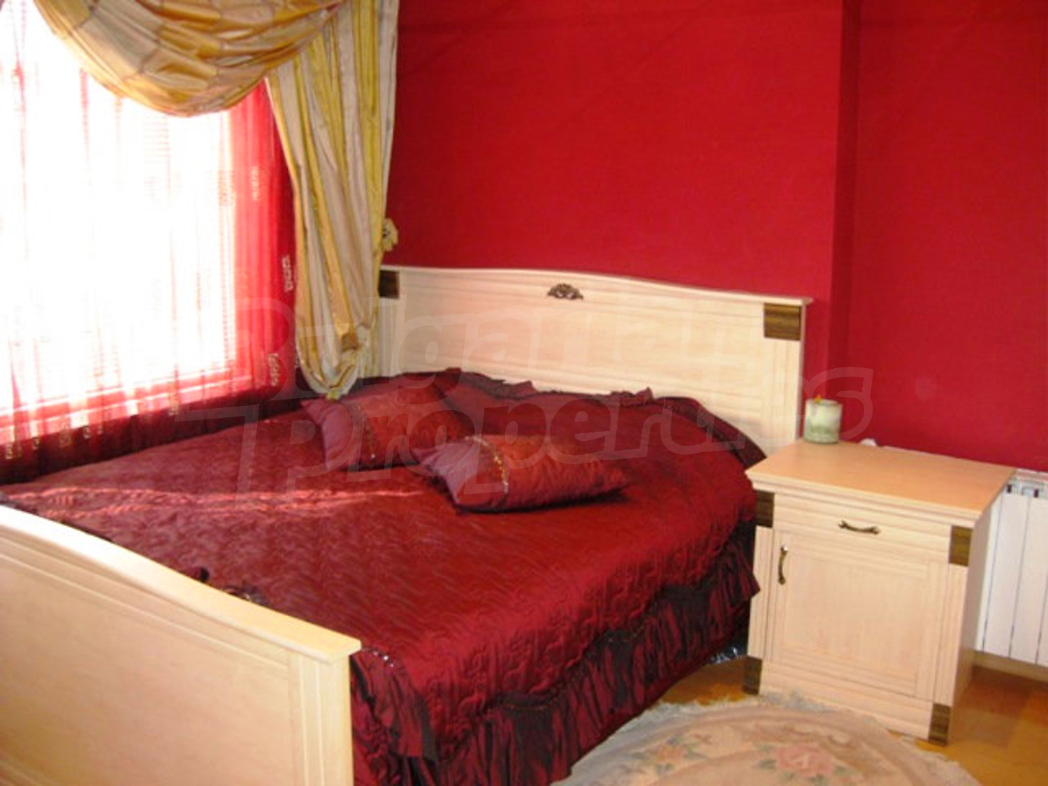 Gallery Picture 15