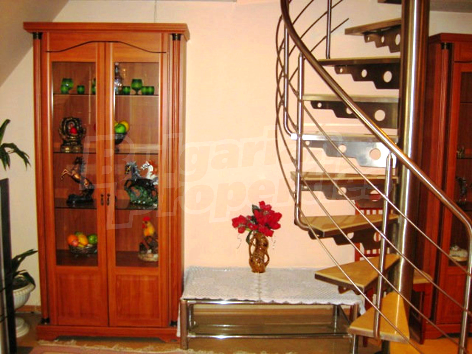 Gallery Picture 5
