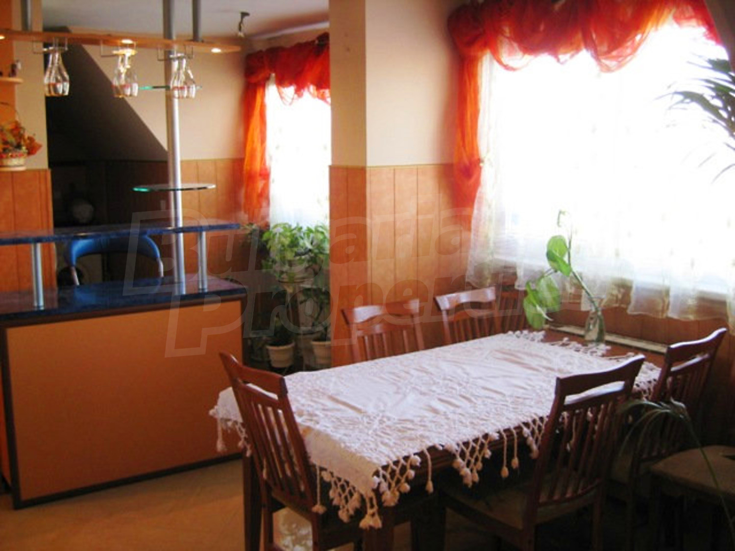 Gallery Picture 9