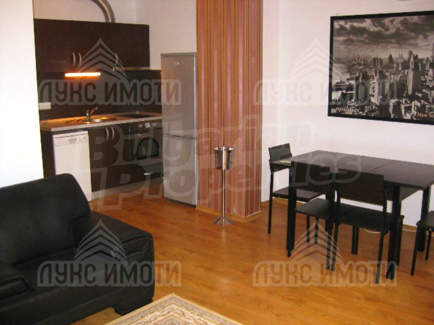 Gallery Picture 2