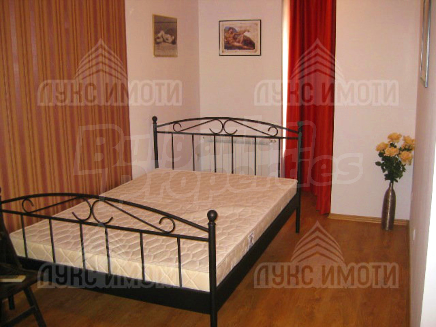 Gallery Picture 4