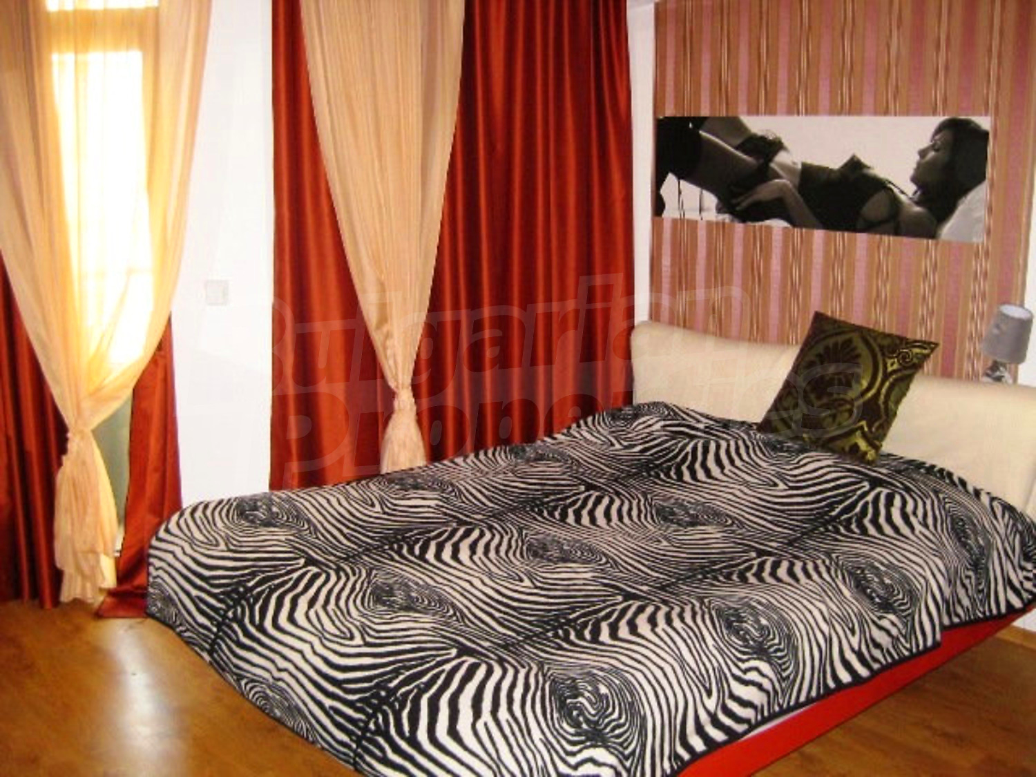 Gallery Picture 3