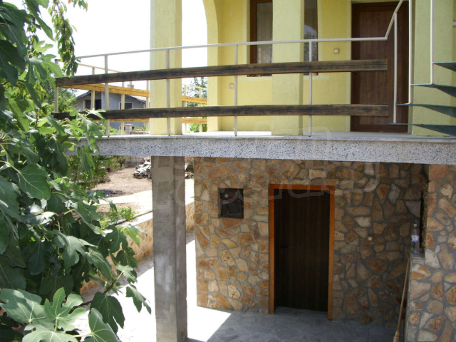 Gallery Picture 14