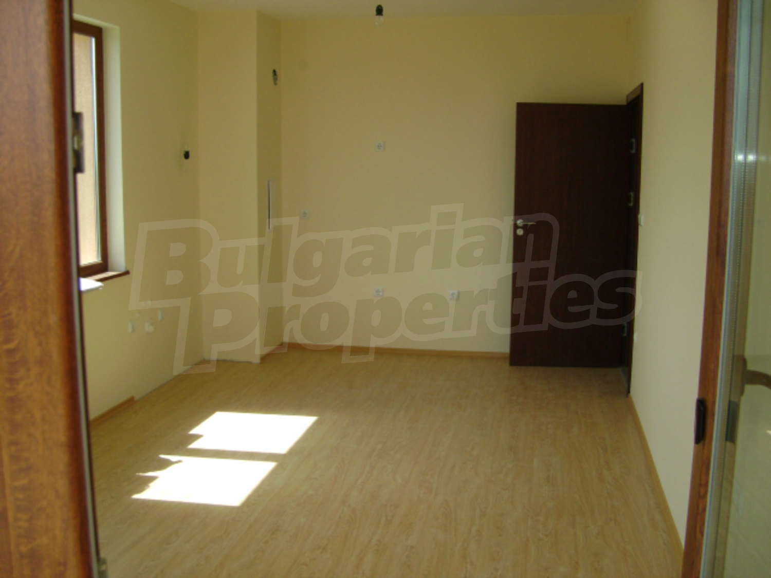 Gallery Picture 6
