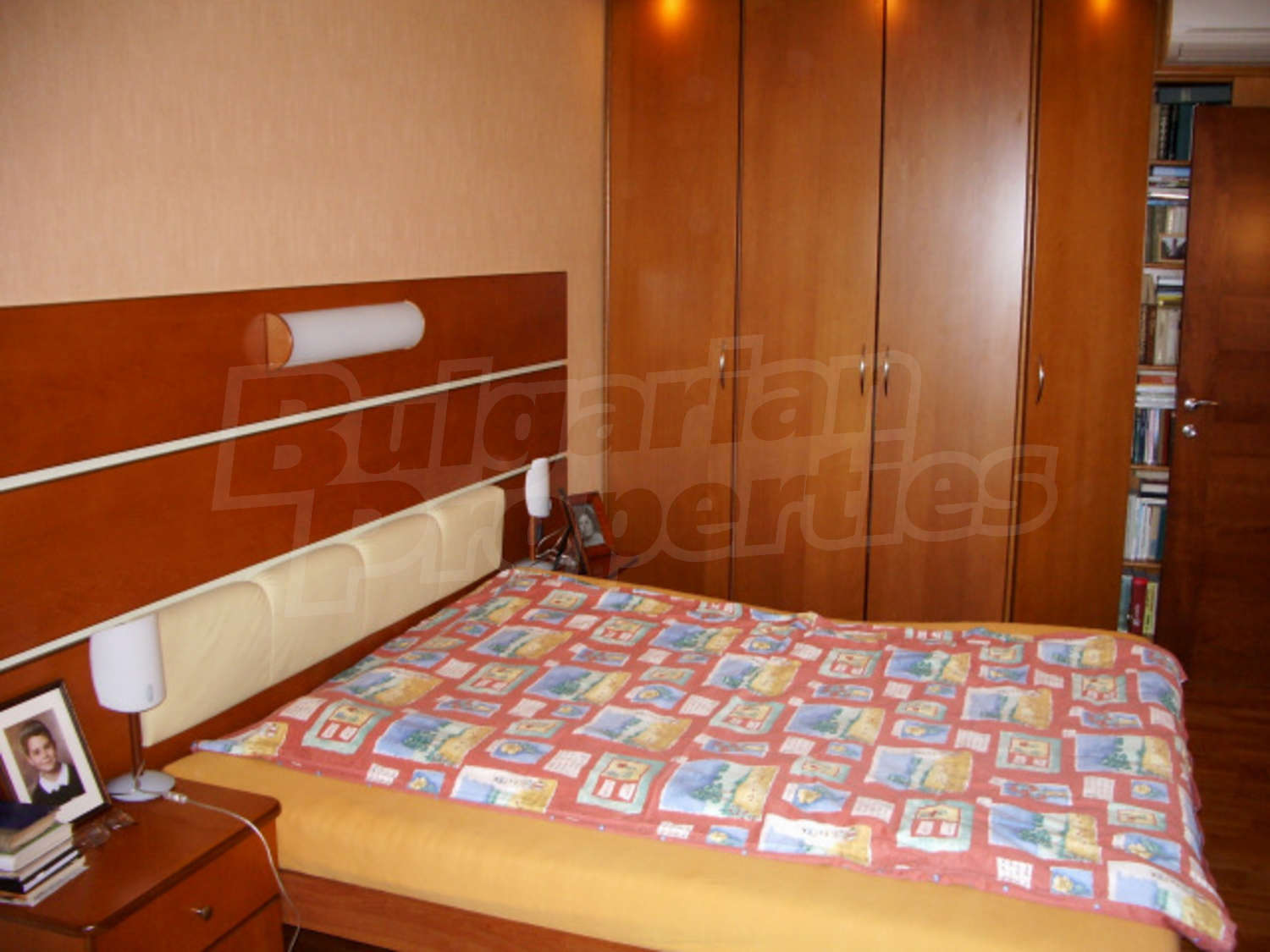 Gallery Picture 14