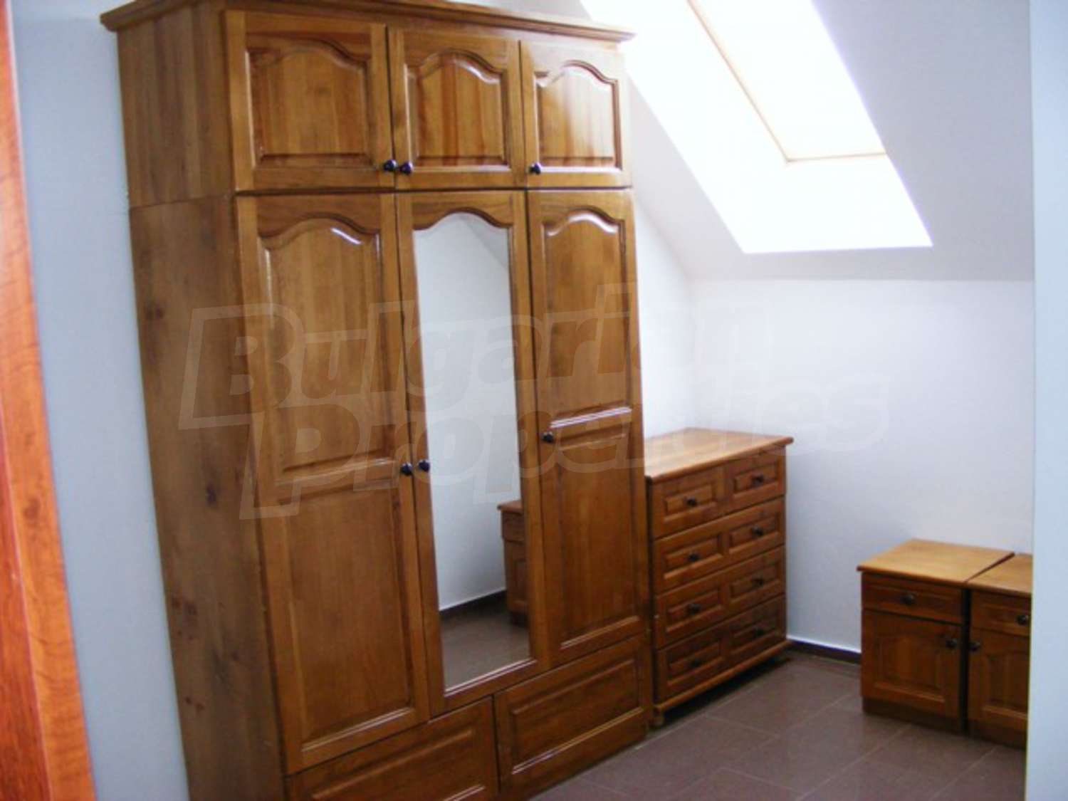 Gallery Picture 12