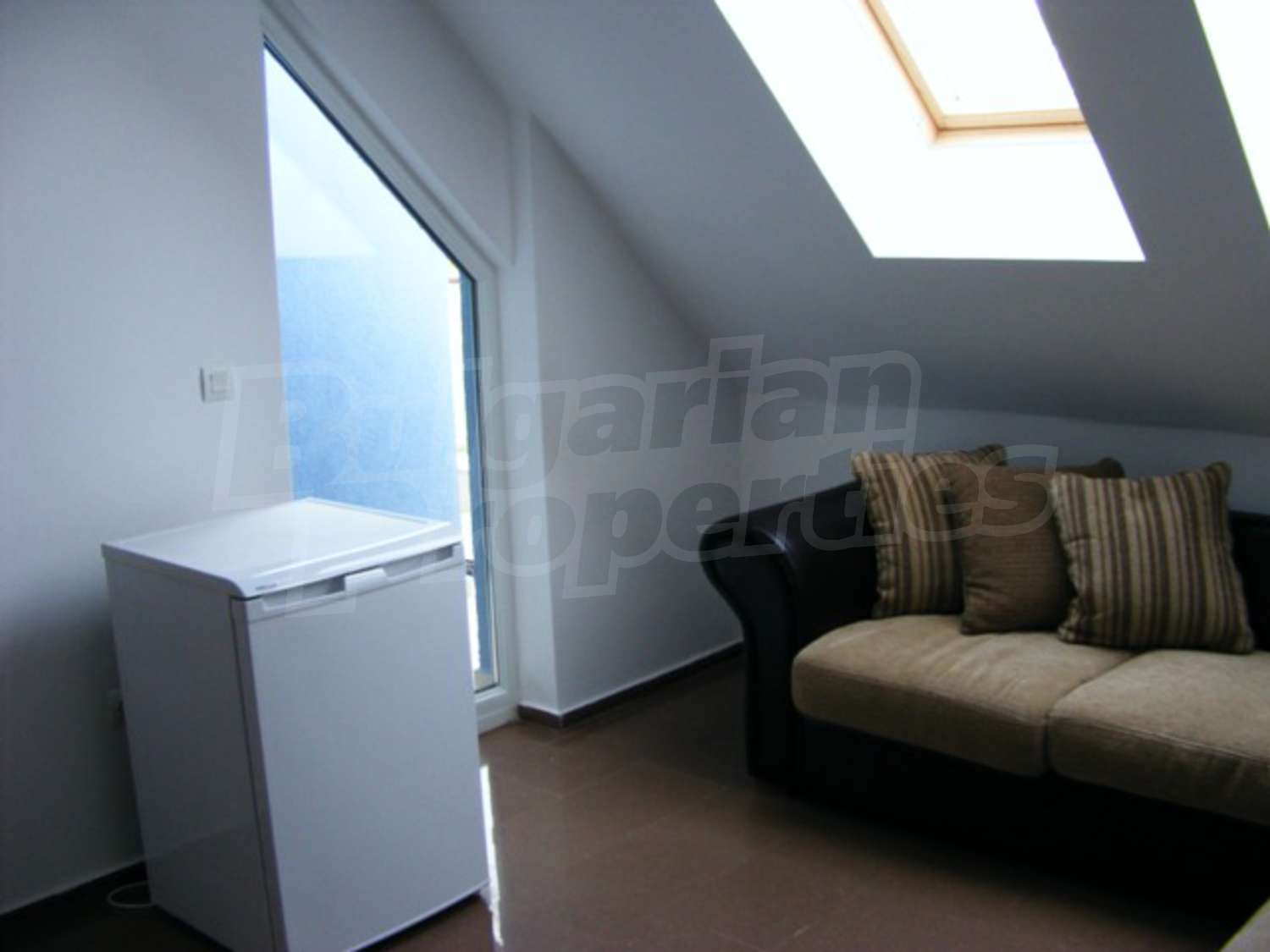 Gallery Picture 8