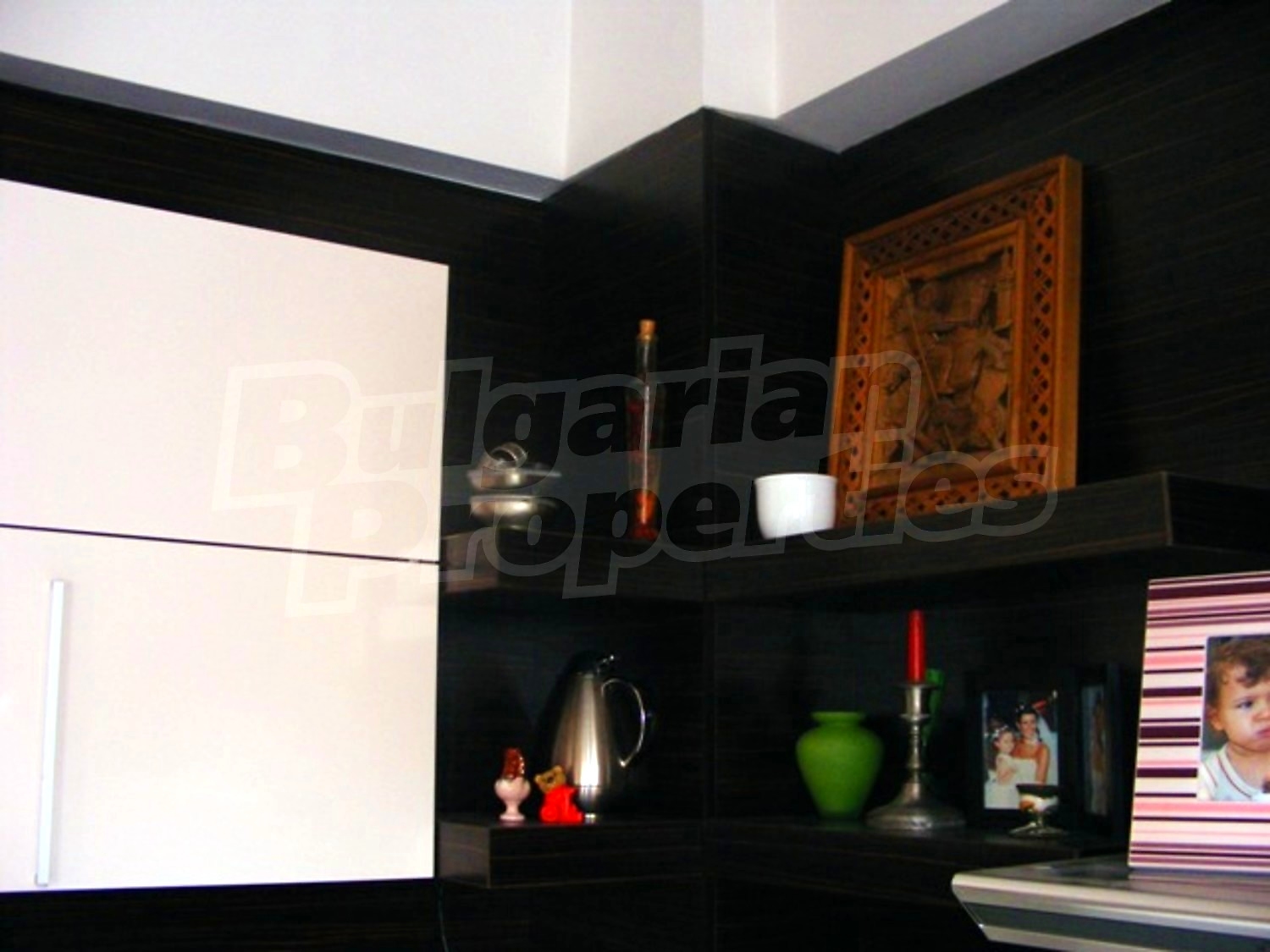 Gallery Picture 9