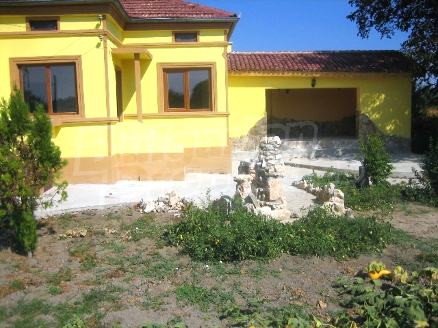 Gallery Picture 16