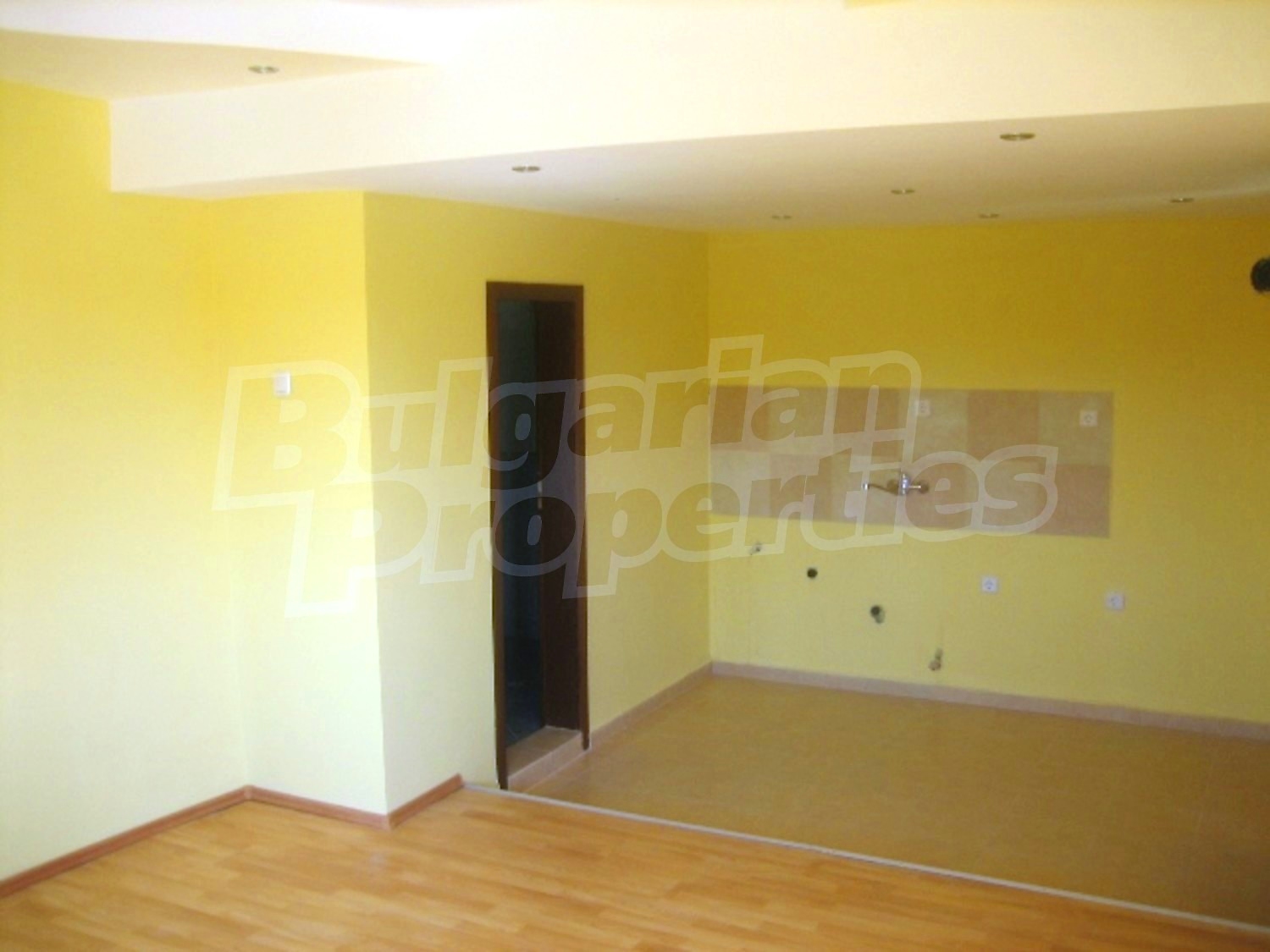 Gallery Picture 9