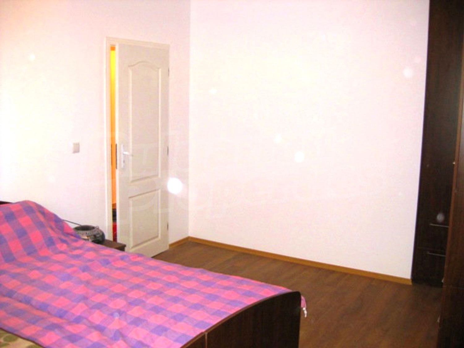 Gallery Picture 12