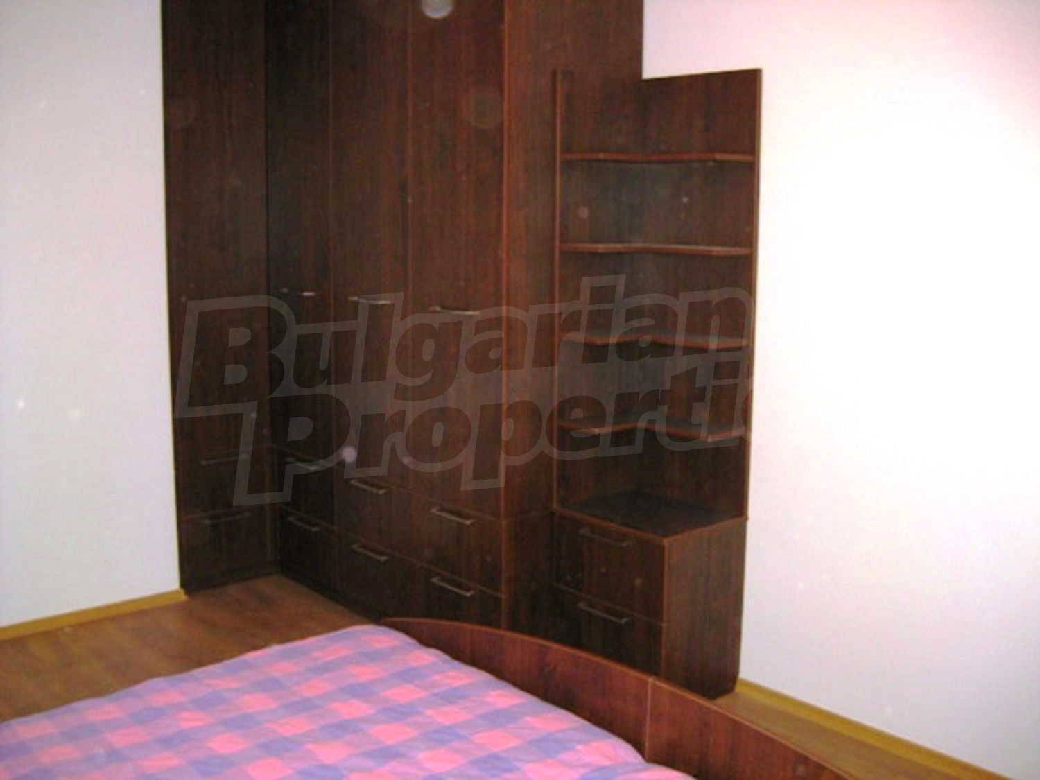 Gallery Picture 13