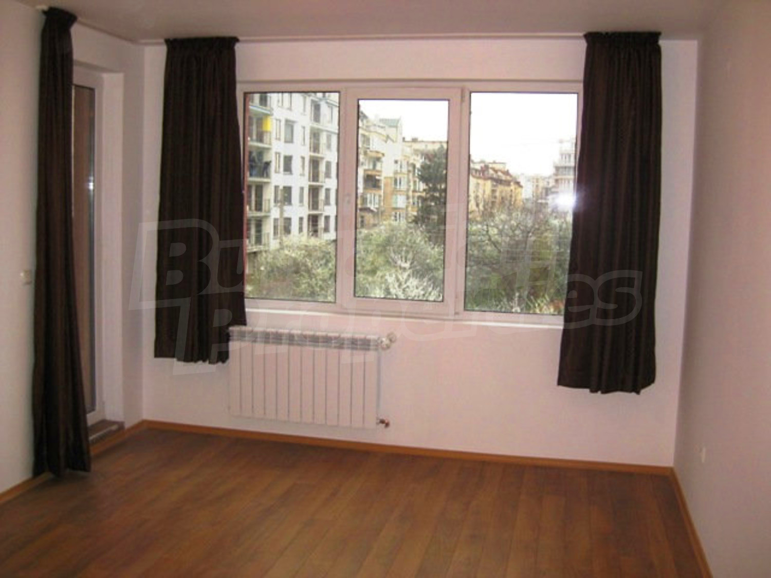 Gallery Picture 14