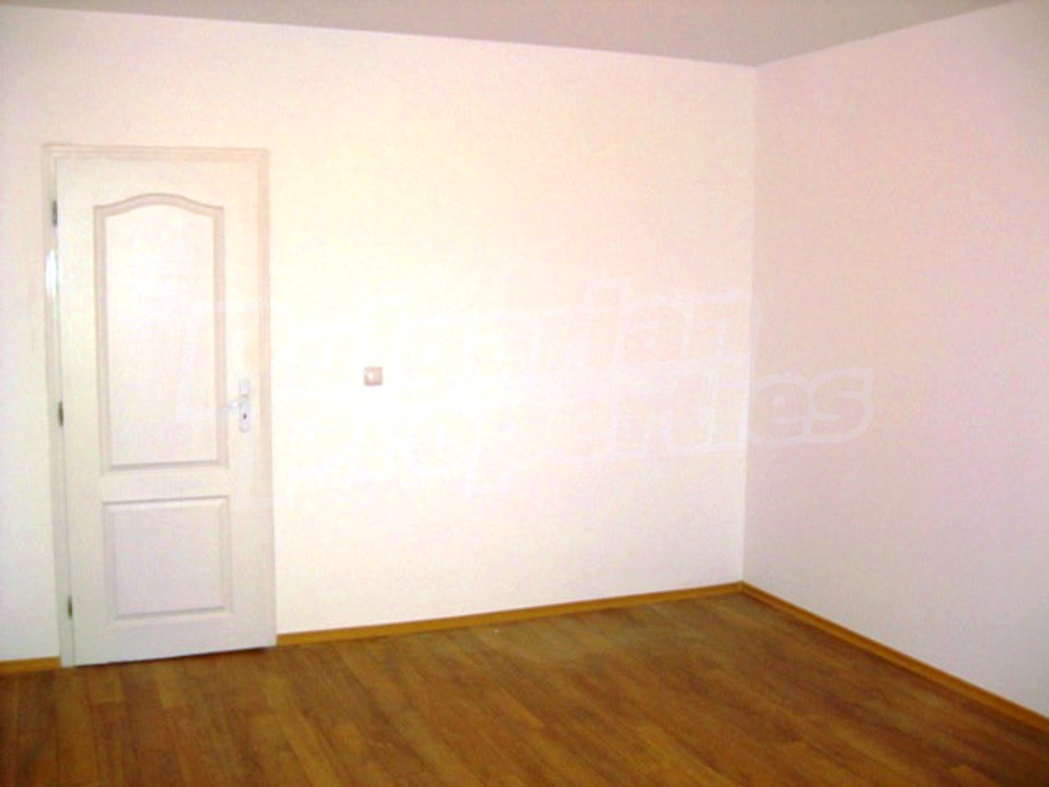 Gallery Picture 16