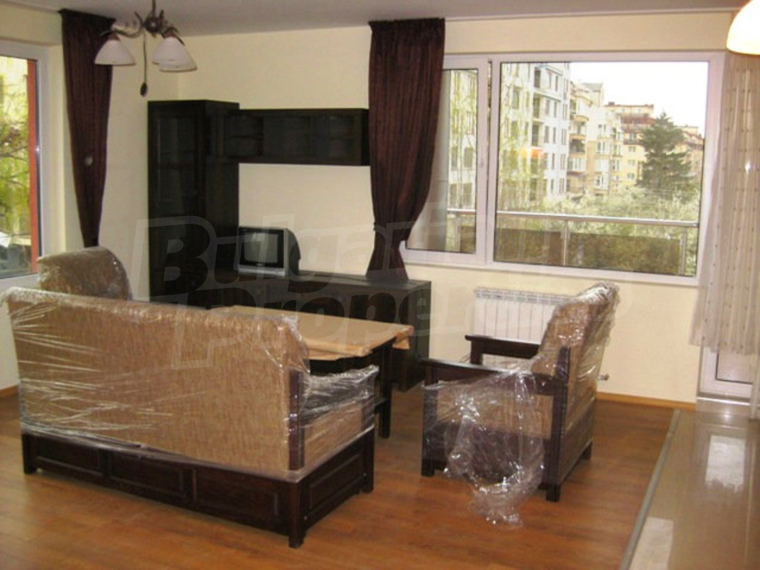 Gallery Picture 2