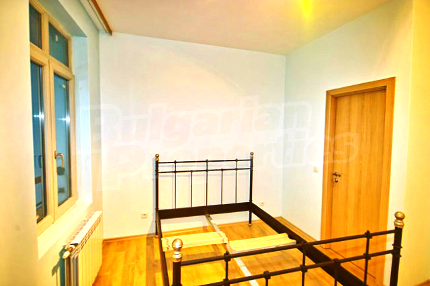 Gallery Picture 7