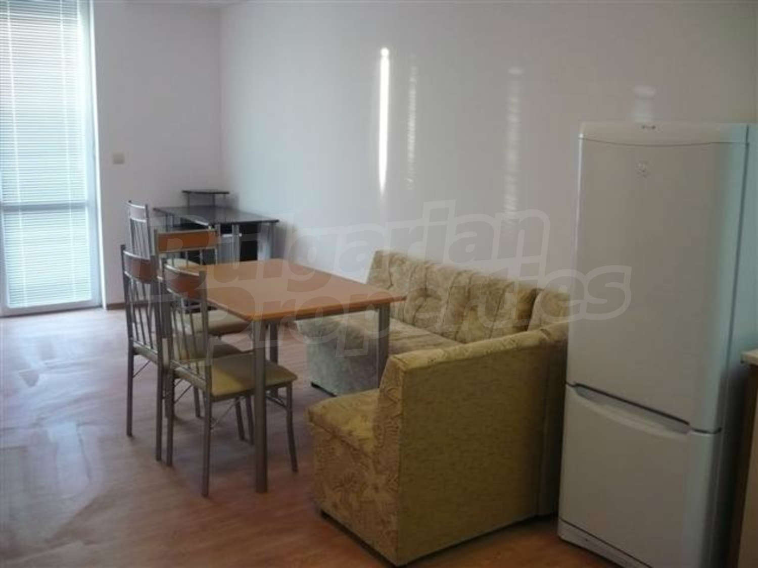 Gallery Picture 17