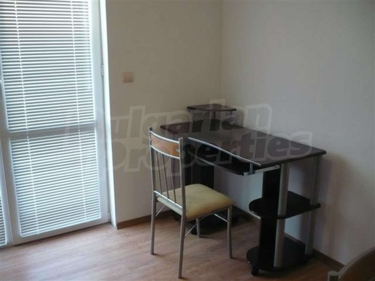 Gallery Picture 18
