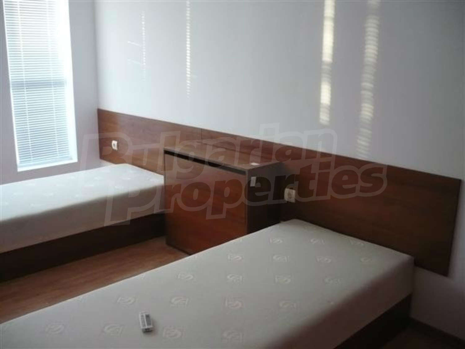 Gallery Picture 24