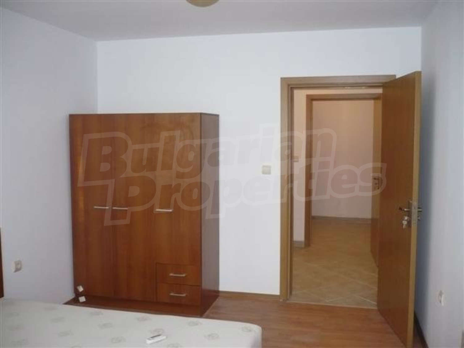 Gallery Picture 25