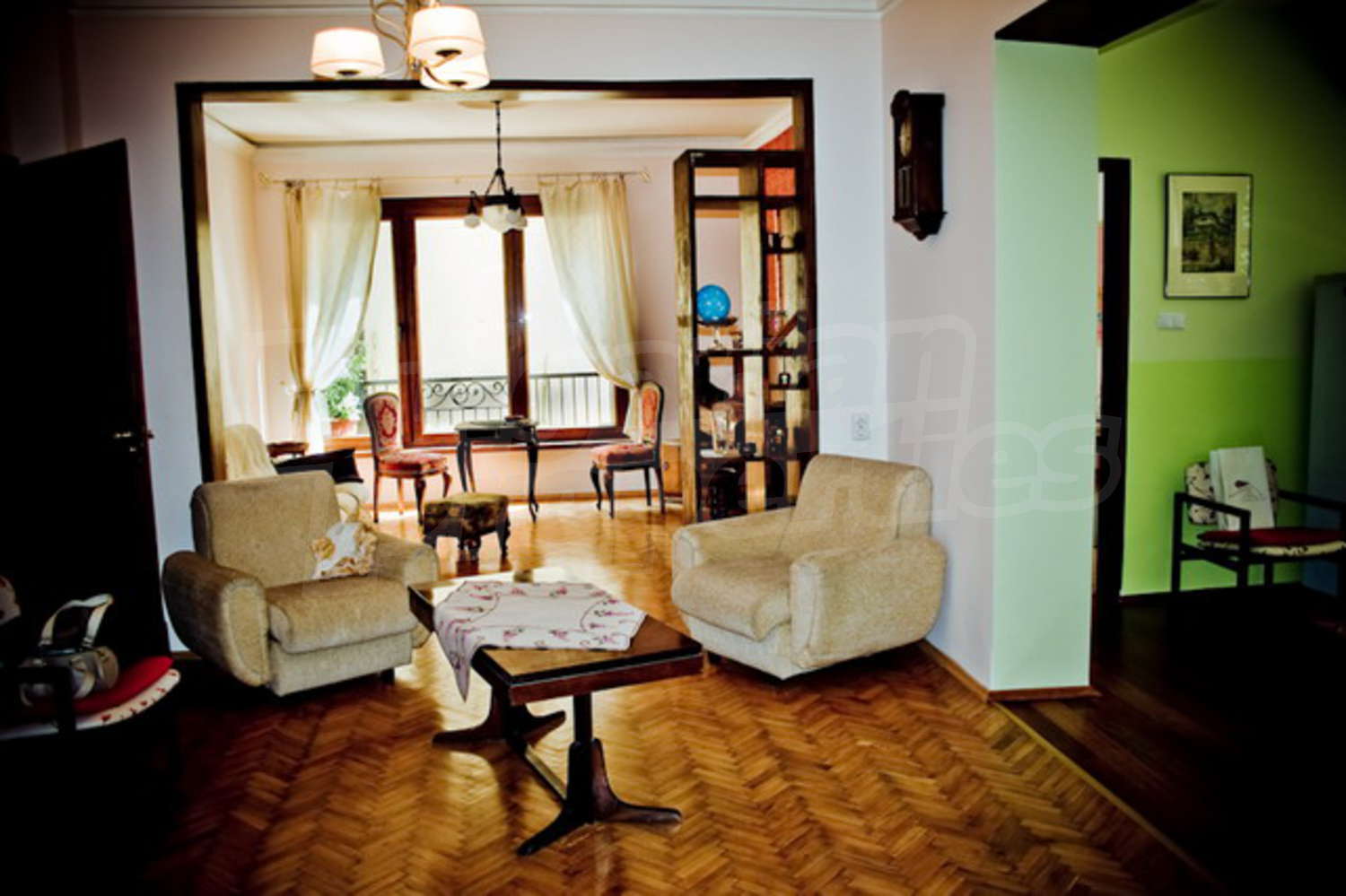 Gallery Picture 7