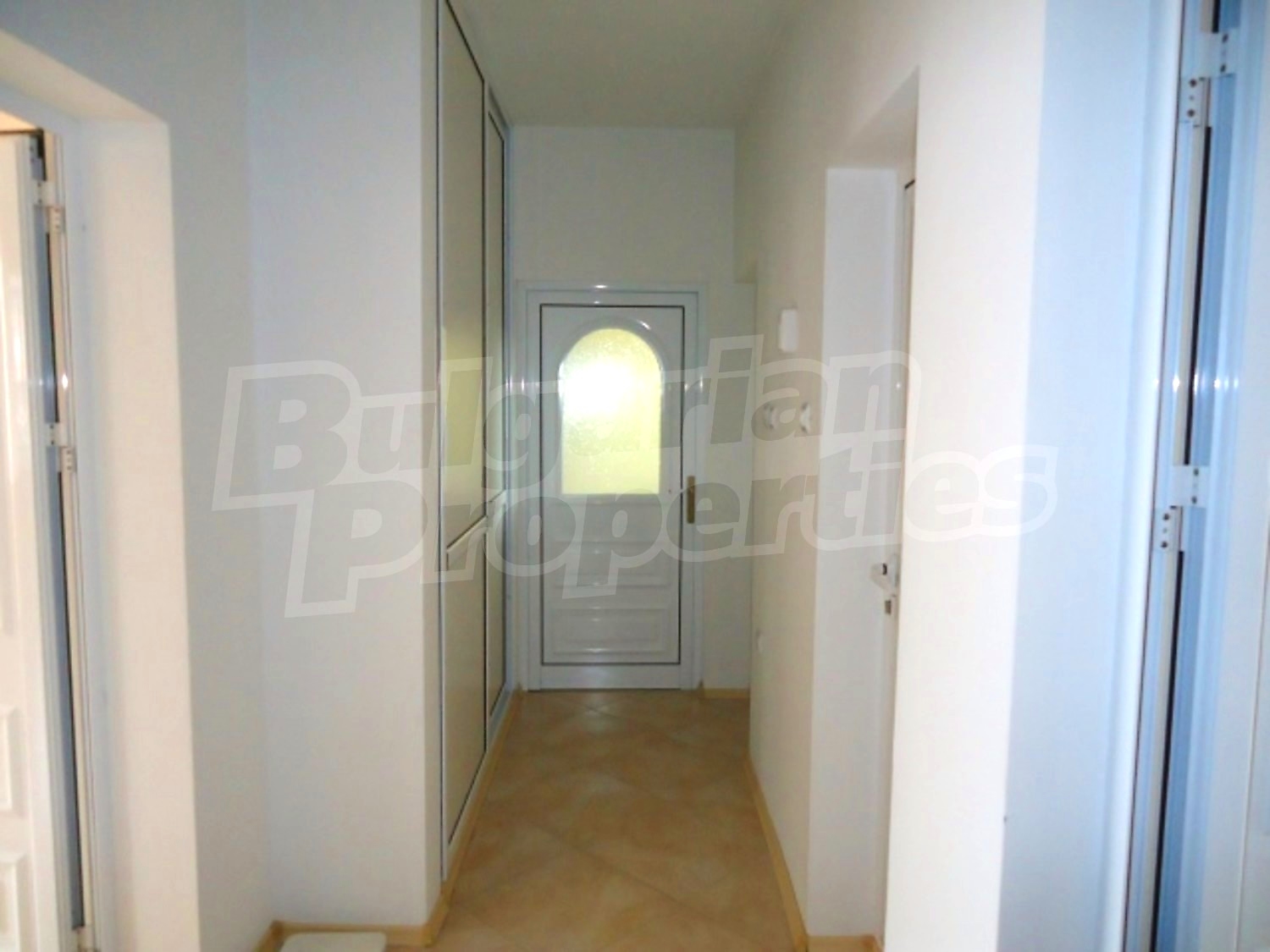 Gallery Picture 10