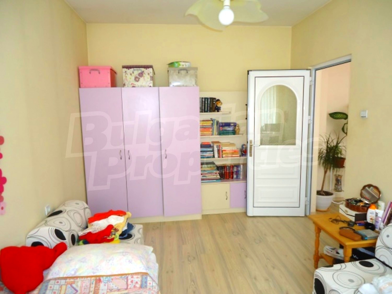 Gallery Picture 13