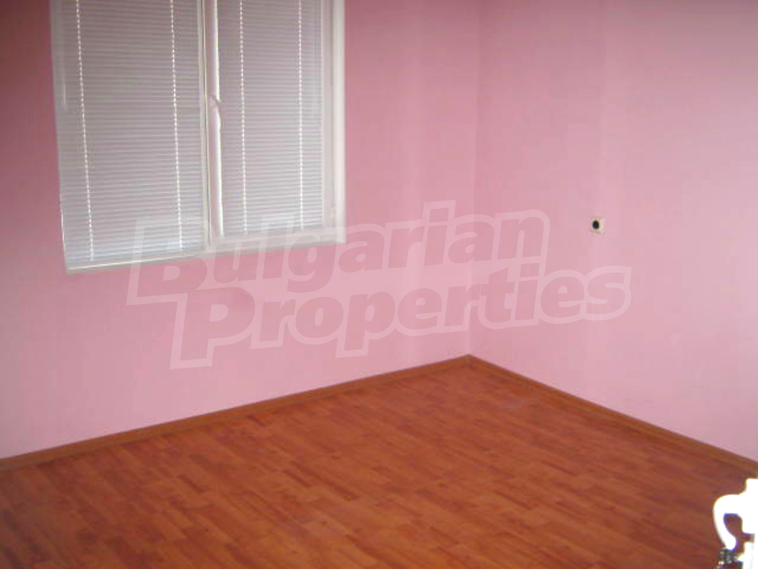 Gallery Picture 7