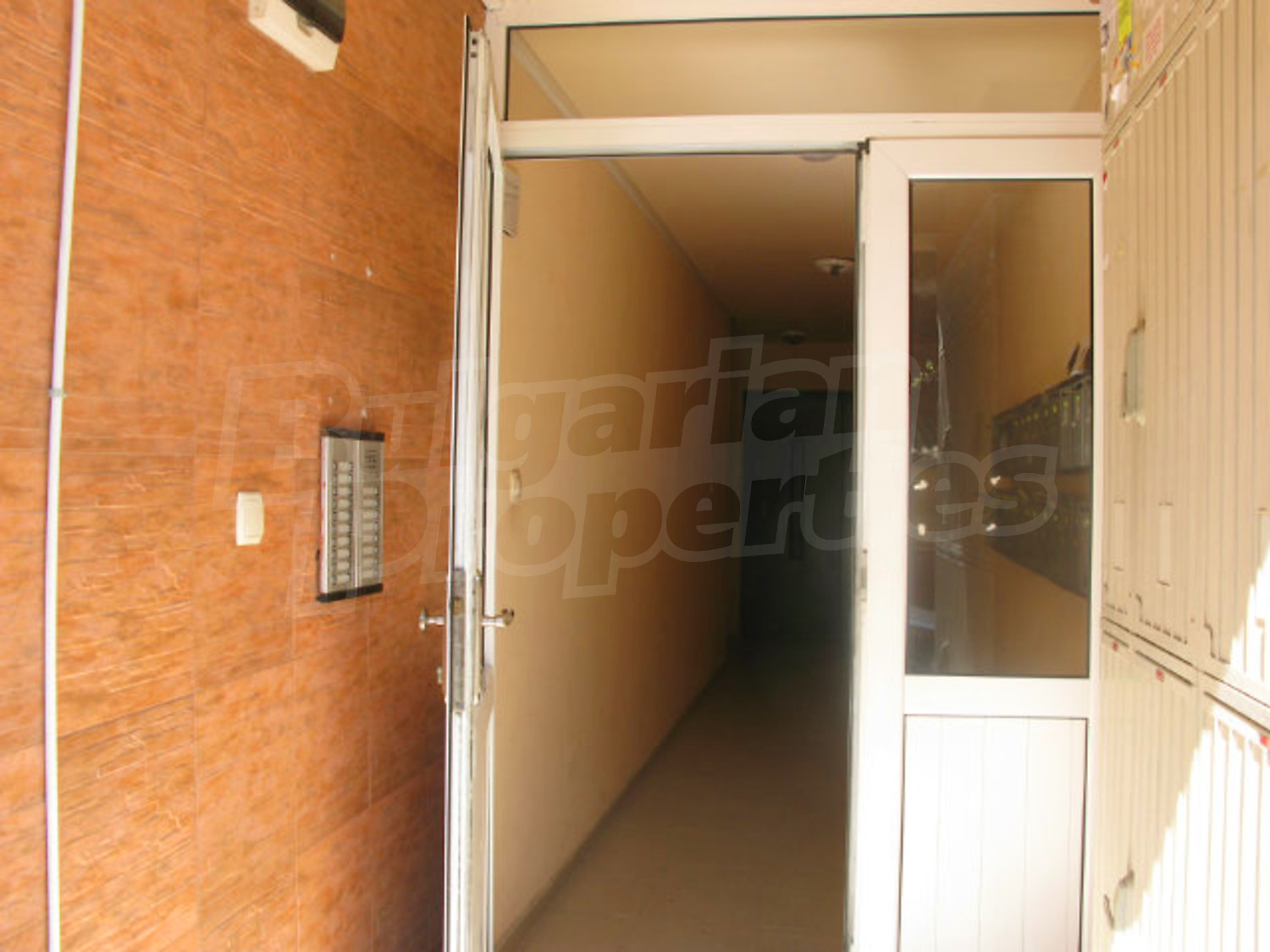 Gallery Picture 2