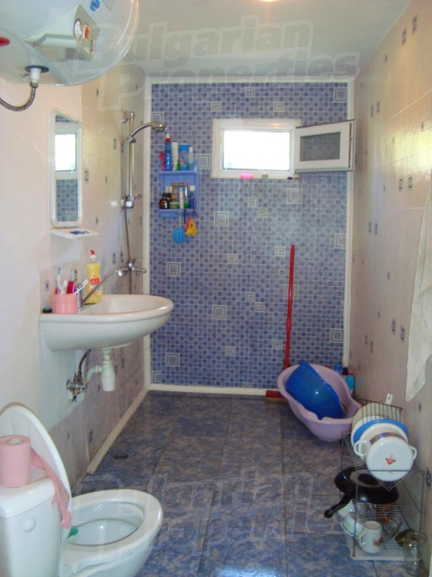 Gallery Picture 12