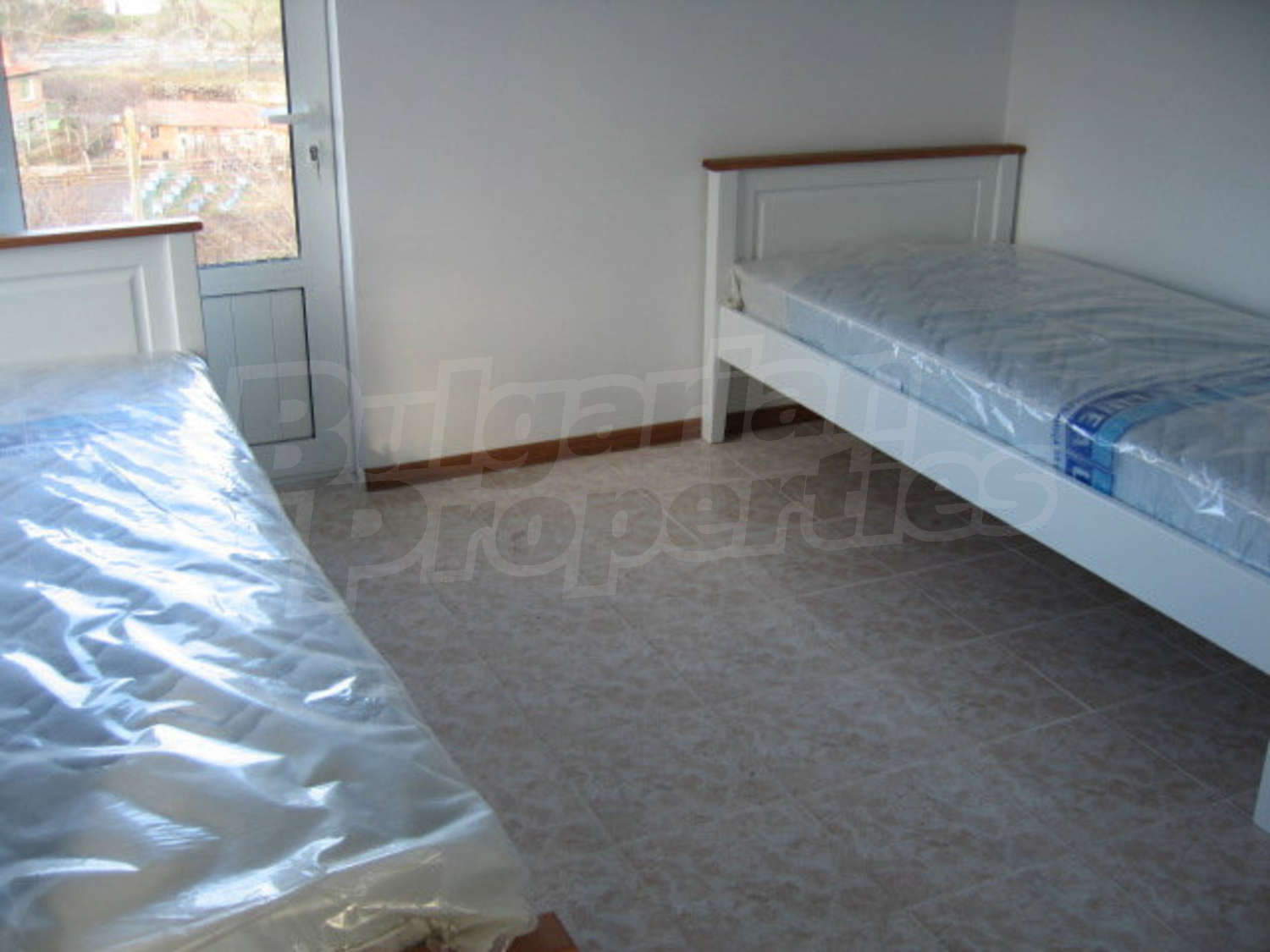 Gallery Picture 19